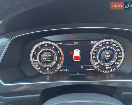 Черный Фольксваген Тигуан, объемом двигателя 2 л и пробегом 231 тыс. км за 16300 $, фото 30 на Automoto.ua