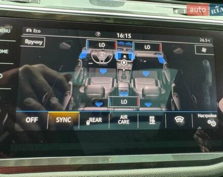 Чорний Фольксваген Тігуан, об'ємом двигуна 2 л та пробігом 223 тис. км за 27799 $, фото 39 на Automoto.ua