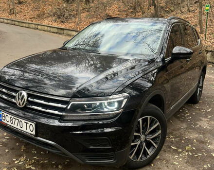 Черный Фольксваген Тигуан, объемом двигателя 1.98 л и пробегом 123 тыс. км за 18500 $, фото 6 на Automoto.ua