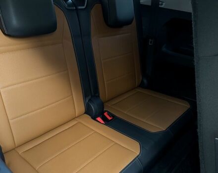 Черный Фольксваген Тигуан, объемом двигателя 2 л и пробегом 129 тыс. км за 20999 $, фото 5 на Automoto.ua