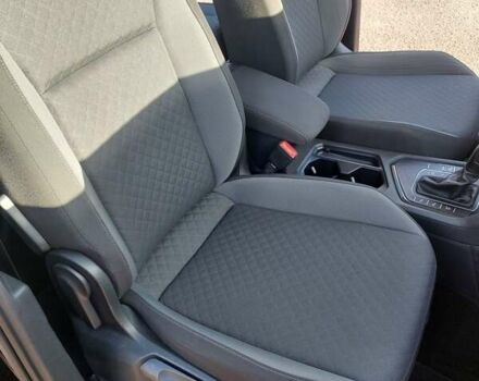 Черный Фольксваген Тигуан, объемом двигателя 1.98 л и пробегом 197 тыс. км за 22900 $, фото 42 на Automoto.ua