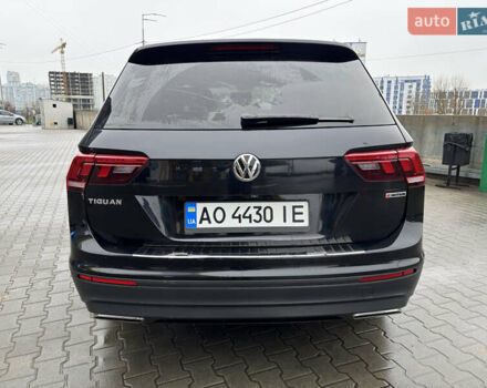 Чорний Фольксваген Тігуан, об'ємом двигуна 1.98 л та пробігом 175 тис. км за 14750 $, фото 10 на Automoto.ua