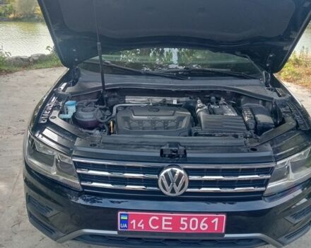 Черный Фольксваген Тигуан, объемом двигателя 2 л и пробегом 122 тыс. км за 19100 $, фото 6 на Automoto.ua