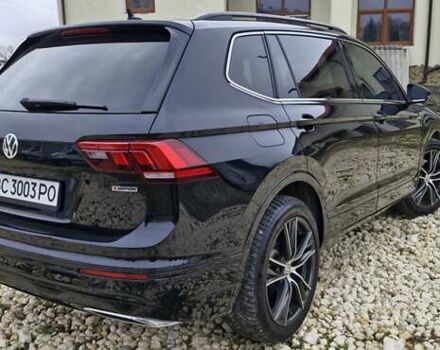 Черный Фольксваген Тигуан, объемом двигателя 2 л и пробегом 82 тыс. км за 21500 $, фото 6 на Automoto.ua