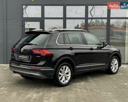 Черный Фольксваген Тигуан, объемом двигателя 1.98 л и пробегом 285 тыс. км за 22800 $, фото 5 на Automoto.ua