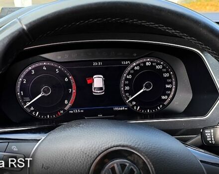 Черный Фольксваген Тигуан, объемом двигателя 2 л и пробегом 314 тыс. км за 15200 $, фото 8 на Automoto.ua