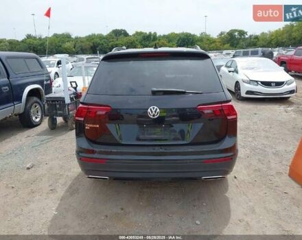 Чорний Фольксваген Тігуан, об'ємом двигуна 2 л та пробігом 187 тис. км за 16000 $, фото 6 на Automoto.ua