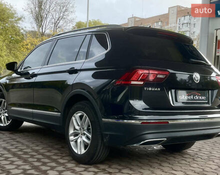 Черный Фольксваген Тигуан, объемом двигателя 1.98 л и пробегом 170 тыс. км за 22499 $, фото 6 на Automoto.ua