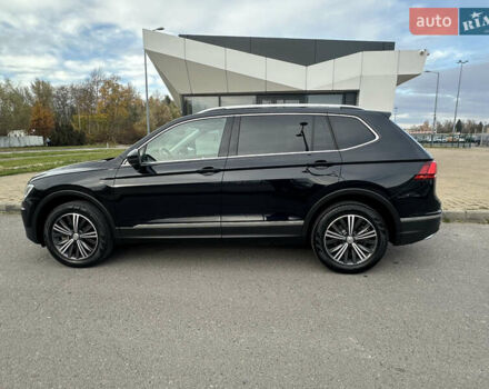 Черный Фольксваген Тигуан, объемом двигателя 2 л и пробегом 43 тыс. км за 19650 $, фото 10 на Automoto.ua