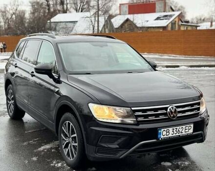 Черный Фольксваген Тигуан, объемом двигателя 1.98 л и пробегом 179 тыс. км за 19150 $, фото 1 на Automoto.ua