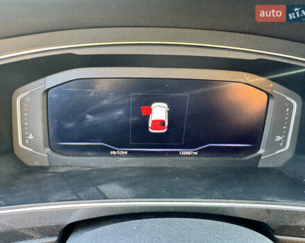 Черный Фольксваген Тигуан, объемом двигателя 2 л и пробегом 133 тыс. км за 11900 $, фото 24 на Automoto.ua