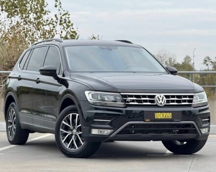 Чорний Фольксваген Тігуан, об'ємом двигуна 2 л та пробігом 117 тис. км за 19650 $, фото 10 на Automoto.ua