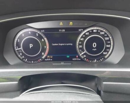 Черный Фольксваген Тигуан, объемом двигателя 2 л и пробегом 42 тыс. км за 14000 $, фото 6 на Automoto.ua