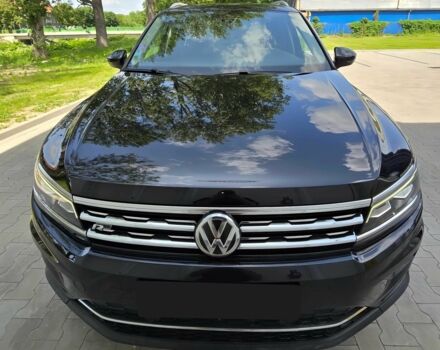 Чорний Фольксваген Тігуан, об'ємом двигуна 2 л та пробігом 41 тис. км за 13200 $, фото 1 на Automoto.ua