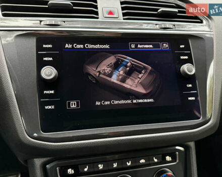 Фольксваген Тигуан 2019 в Киеве на Automoto.ua Черный Фольксваген Тигуан, объемом двигателя 2 л и пробегом 120 тыс. км за 32799 $, фото 86 на Automoto.ua