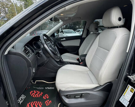 Черный Фольксваген Тигуан, объемом двигателя 1.98 л и пробегом 86 тыс. км за 18800 $, фото 5 на Automoto.ua