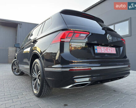 Черный Фольксваген Тигуан, объемом двигателя 2 л и пробегом 231 тыс. км за 16300 $, фото 52 на Automoto.ua