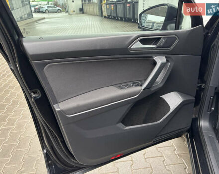 Чорний Фольксваген Тігуан, об'ємом двигуна 1.98 л та пробігом 175 тис. км за 14750 $, фото 14 на Automoto.ua