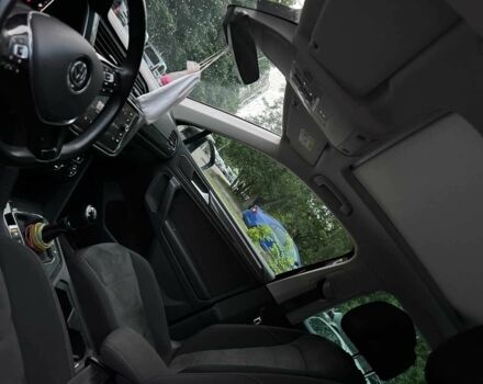 Черный Фольксваген Тигуан, объемом двигателя 2 л и пробегом 175 тыс. км за 23211 $, фото 8 на Automoto.ua