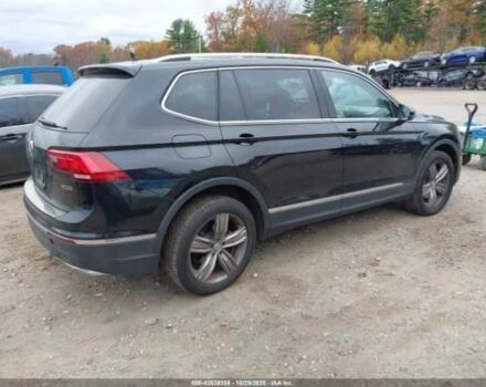 Черный Фольксваген Тигуан, объемом двигателя 2 л и пробегом 67 тыс. км за 5000 $, фото 3 на Automoto.ua