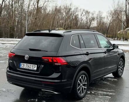 Черный Фольксваген Тигуан, объемом двигателя 1.98 л и пробегом 179 тыс. км за 19150 $, фото 3 на Automoto.ua