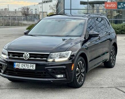 Чорний Фольксваген Тігуан, об'ємом двигуна 2 л та пробігом 74 тис. км за 19900 $, фото 1 на Automoto.ua
