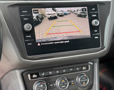 Черный Фольксваген Тигуан, объемом двигателя 1.98 л и пробегом 86 тыс. км за 18800 $, фото 12 на Automoto.ua