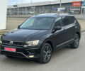 Черный Фольксваген Тигуан, объемом двигателя 2 л и пробегом 43 тыс. км за 19650 $, фото 2 на Automoto.ua