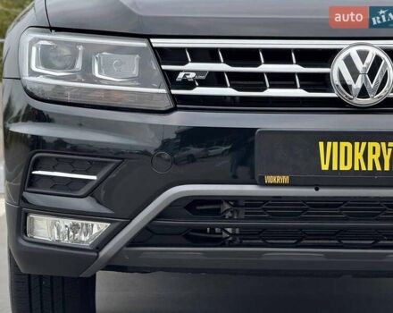 Черный Фольксваген Тигуан, объемом двигателя 1.98 л и пробегом 117 тыс. км за 19650 $, фото 3 на Automoto.ua