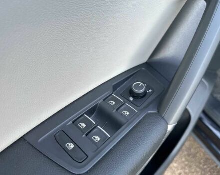 Черный Фольксваген Тигуан, объемом двигателя 2 л и пробегом 109 тыс. км за 11800 $, фото 15 на Automoto.ua