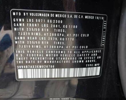 Черный Фольксваген Тигуан, объемом двигателя 2 л и пробегом 67 тыс. км за 5000 $, фото 8 на Automoto.ua