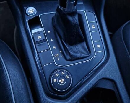 Черный Фольксваген Тигуан, объемом двигателя 1.98 л и пробегом 116 тыс. км за 18900 $, фото 20 на Automoto.ua