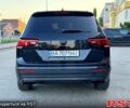 Черный Фольксваген Тигуан, объемом двигателя 2 л и пробегом 129 тыс. км за 20999 $, фото 2 на Automoto.ua