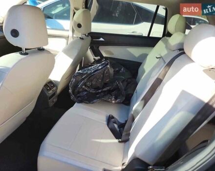 Черный Фольксваген Тигуан, объемом двигателя 2 л и пробегом 138 тыс. км за 12490 $, фото 17 на Automoto.ua