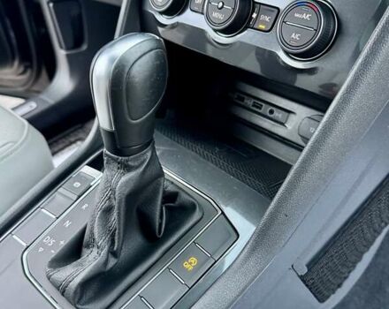 Чорний Фольксваген Тігуан, об'ємом двигуна 2 л та пробігом 74 тис. км за 19900 $, фото 33 на Automoto.ua