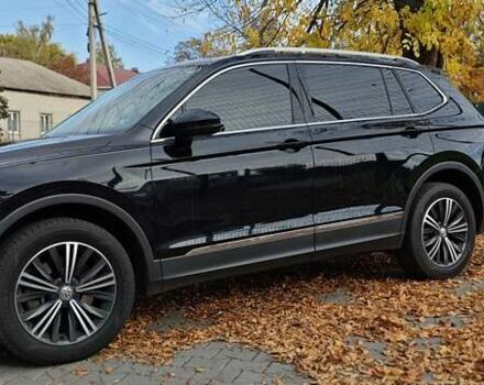 Чорний Фольксваген Тігуан, об'ємом двигуна 1.98 л та пробігом 314 тис. км за 15200 $, фото 21 на Automoto.ua