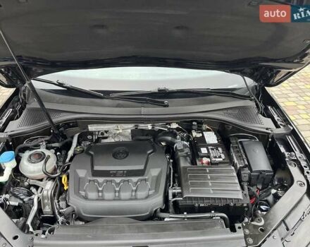 Чорний Фольксваген Тігуан, об'ємом двигуна 2 л та пробігом 124 тис. км за 19500 $, фото 44 на Automoto.ua