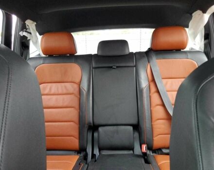 Черный Фольксваген Тигуан, объемом двигателя 2 л и пробегом 28 тыс. км за 5000 $, фото 9 на Automoto.ua