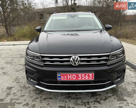 Черный Фольксваген Тигуан, объемом двигателя 2 л и пробегом 227 тыс. км за 24100 $, фото 4 на Automoto.ua