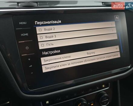 Черный Фольксваген Тигуан, объемом двигателя 2 л и пробегом 199 тыс. км за 31000 $, фото 68 на Automoto.ua