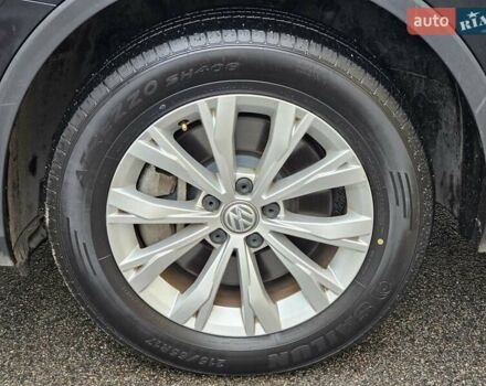 Черный Фольксваген Тигуан, объемом двигателя 2 л и пробегом 106 тыс. км за 18999 $, фото 9 на Automoto.ua