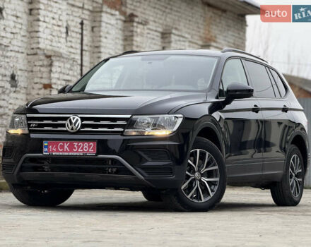 Черный Фольксваген Тигуан, объемом двигателя 1.98 л и пробегом 70 тыс. км за 17400 $, фото 10 на Automoto.ua