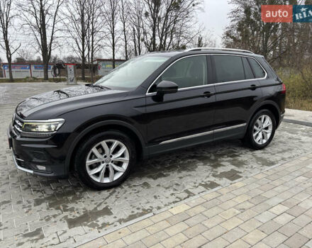 Черный Фольксваген Тигуан, объемом двигателя 2 л и пробегом 227 тыс. км за 24100 $, фото 10 на Automoto.ua