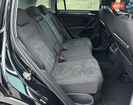 Черный Фольксваген Тигуан, объемом двигателя 2 л и пробегом 227 тыс. км за 24100 $, фото 18 на Automoto.ua