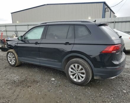 Чорний Фольксваген Тігуан, об'ємом двигуна 2 л та пробігом 112 тис. км за 8300 $, фото 3 на Automoto.ua