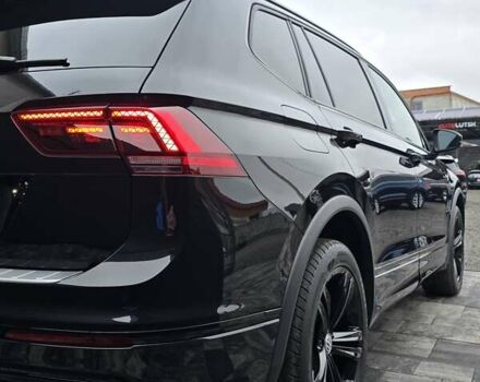 Черный Фольксваген Тигуан, объемом двигателя 2 л и пробегом 199 тыс. км за 31000 $, фото 18 на Automoto.ua