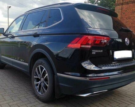 Черный Фольксваген Тигуан, объемом двигателя 2 л и пробегом 46 тыс. км за 17790 $, фото 5 на Automoto.ua