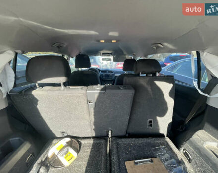 Чорний Фольксваген Тігуан, об'ємом двигуна 2 л та пробігом 79 тис. км за 11500 $, фото 3 на Automoto.ua