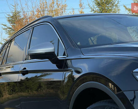 Черный Фольксваген Тигуан, объемом двигателя 2 л и пробегом 170 тыс. км за 18799 $, фото 23 на Automoto.ua