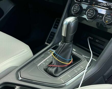 Черный Фольксваген Тигуан, объемом двигателя 2 л и пробегом 53 тыс. км за 24590 $, фото 39 на Automoto.ua